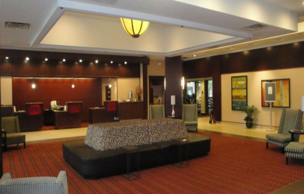 Sheraton Grand Rapids Airport Hotel Cascade Exterior photo